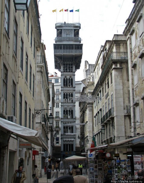 Знаменитый подъемник Элевадор-де-Санта Жушта и виды с него