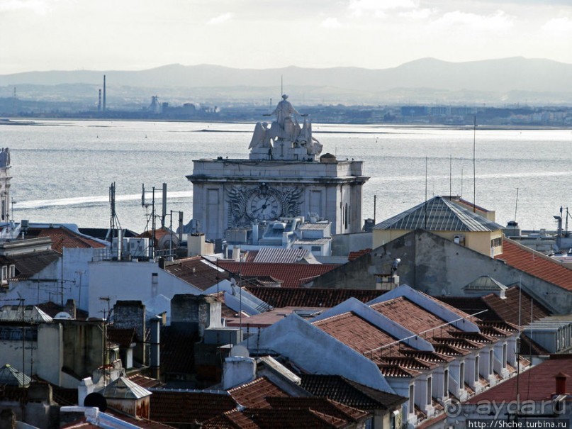 Знаменитый подъемник Элевадор-де-Санта Жушта и виды с него