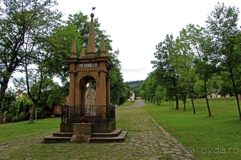 Пройти по Их пути