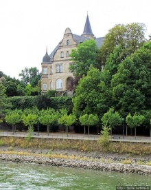 Аллея Аденауэра — набережная Рейна в столичном Бонне