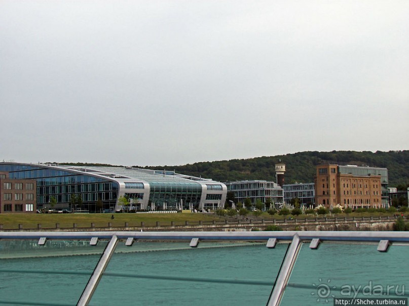 Аллея Аденауэра — набережная Рейна в столичном Бонне