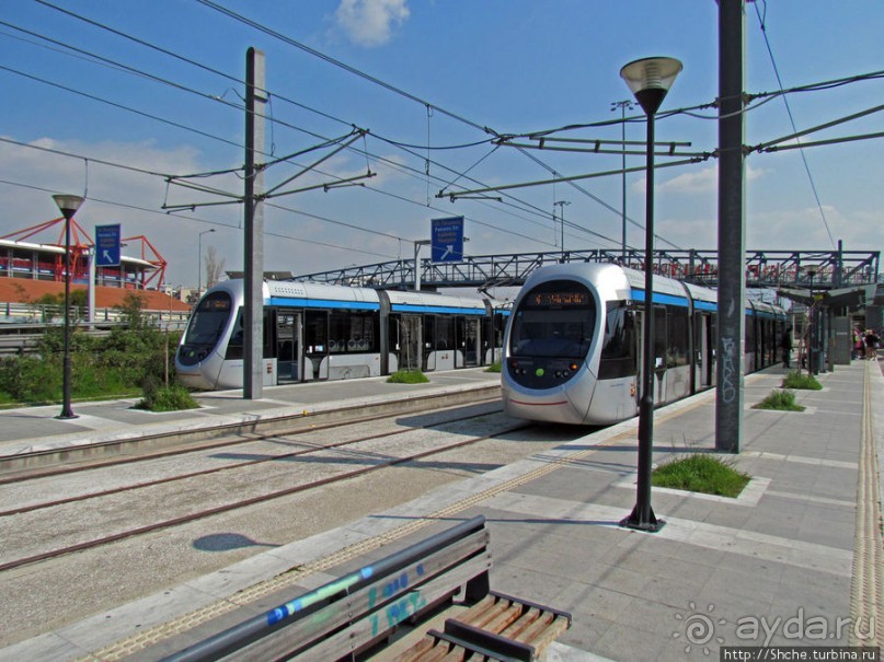 Спокойный берег Саронического залива