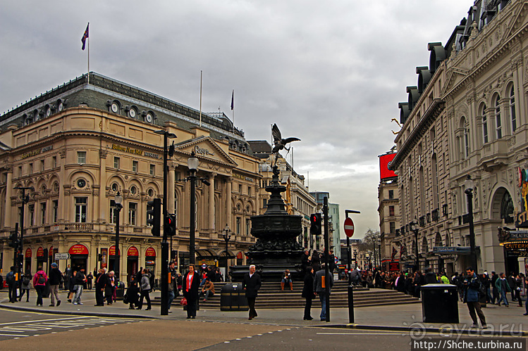 Пикадилли-сёркус — место, где обитает Эрос