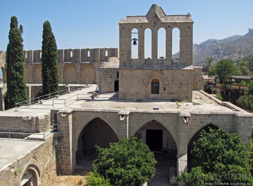 Аббатство Беллапаис- эстетичные развалины в готическом стиле