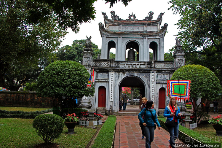 文廟 — Храм Литературы. Парк, Конфуций и "Память Мира" ЮНЕСКО