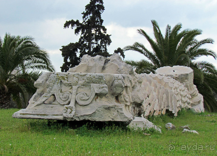 Олимпеион, или Храм Зевса Олимпийского — остаток величия