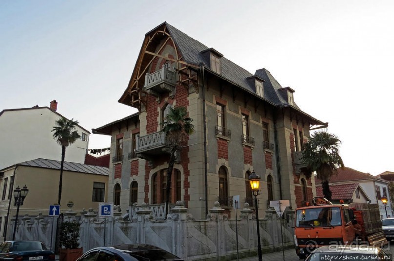 Улицы и площади Батуми. Городские зарисовки