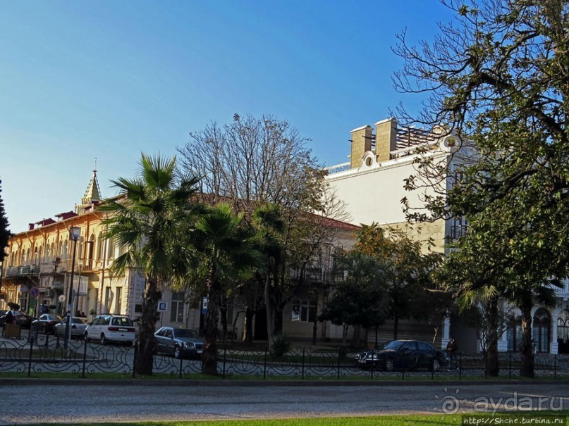 Улицы и площади Батуми. Городские зарисовки