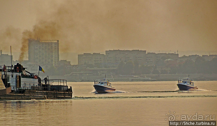 Паром через Дунай из Румынии в Болгарию "Калафат-Видин"