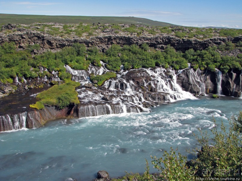 Hraunfossar- по-моему, самый живописный водопад Исландии