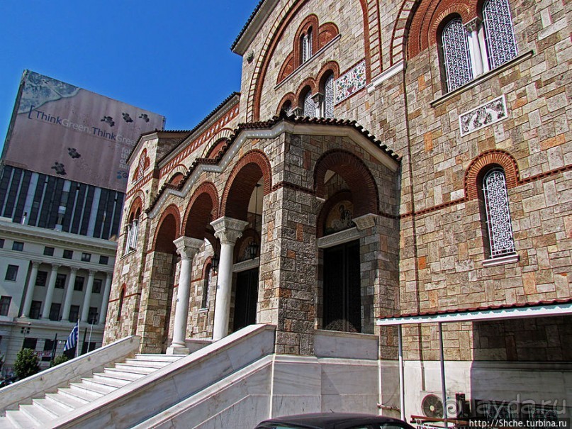 Крупнейший православный храм в Пирее