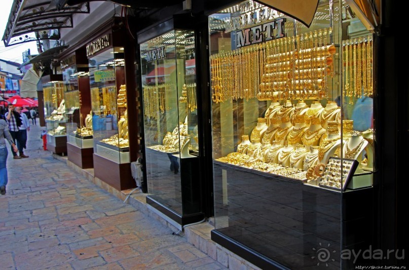 Стара Чаршија — исторический центр Скопье