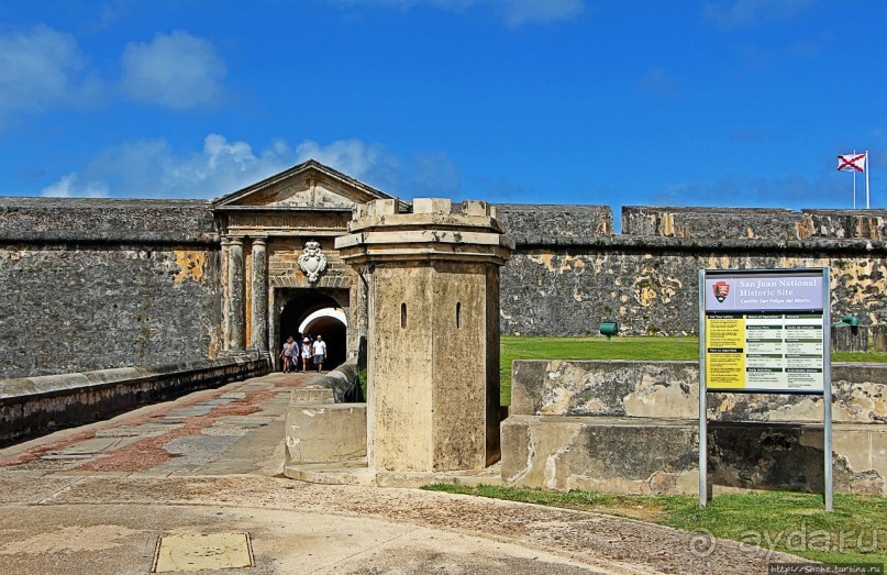 Сан Фелипе дель Морро- старейшая крепость Сан Хуана,16 век