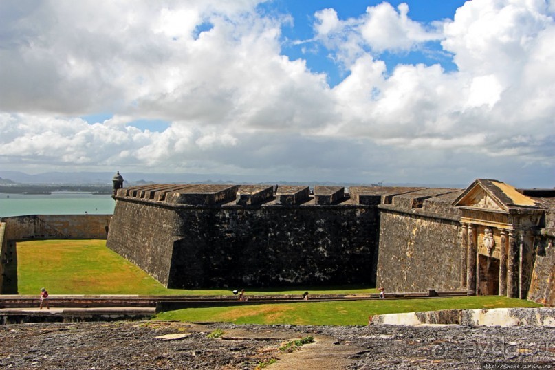 Сан Фелипе дель Морро- старейшая крепость Сан Хуана,16 век