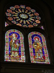 Чудо с белыми куполами из кирпича и розового мрамора