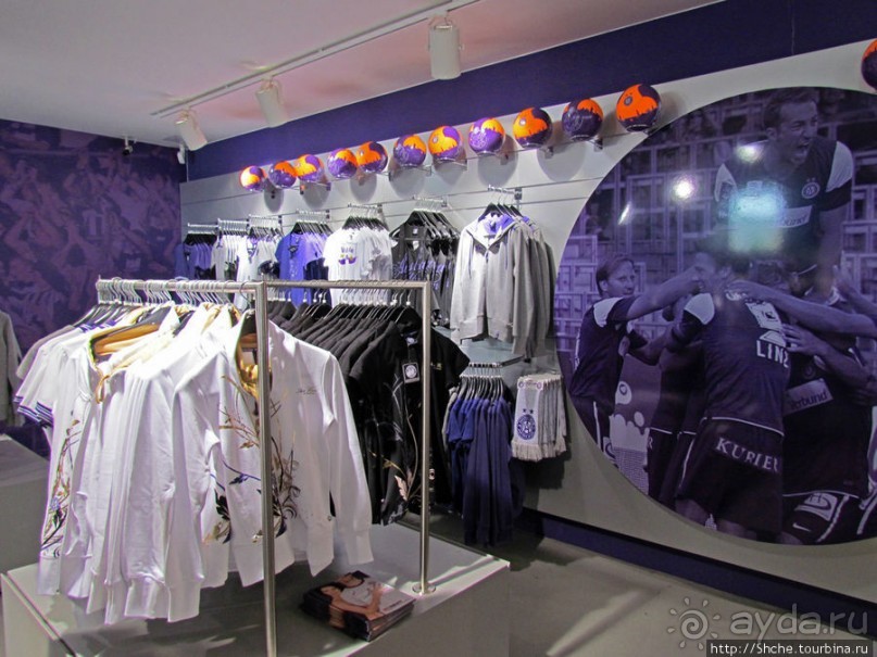 Витрины венских магазинов