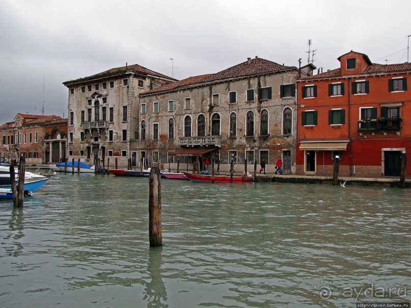 За стеклом (остров Мурано)