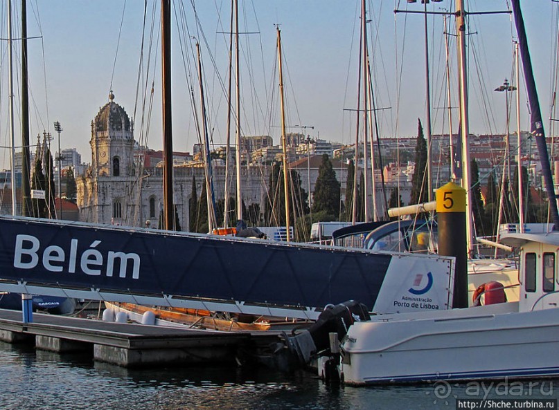Набережная реки Тежу в районе Белем в Лиссабоне
