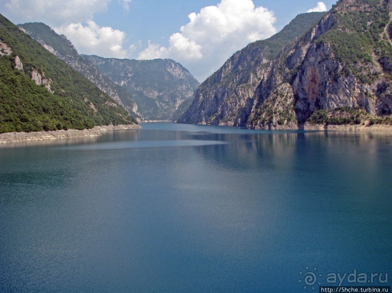 Черногорские картинки. Каньон искусственного Пивского озера