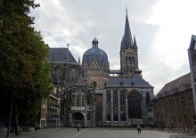 Альбом отзыва "Ахенский собор — первый среди великих и уникальных"