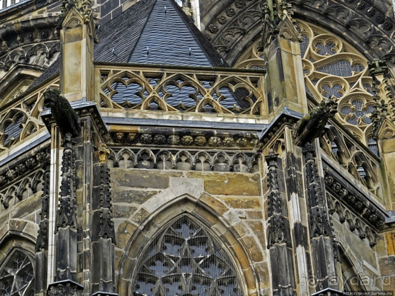 Альбом отзыва "Ахенский собор — первый среди великих и уникальных"