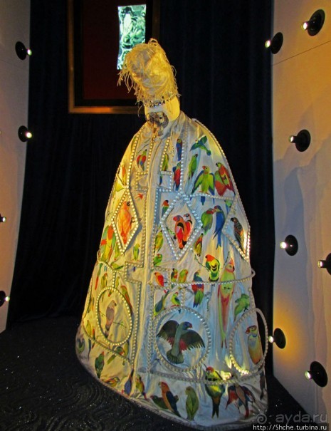 Альбом отзыва ""Кристальные миры Сваровски": подробности первых залов"