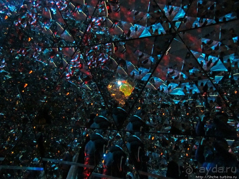 Альбом отзыва ""Кристальные миры Сваровски": подробности первых залов"