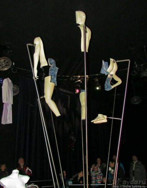 Альбом отзыва ""Кристальные миры Сваровски": подробности первых залов"