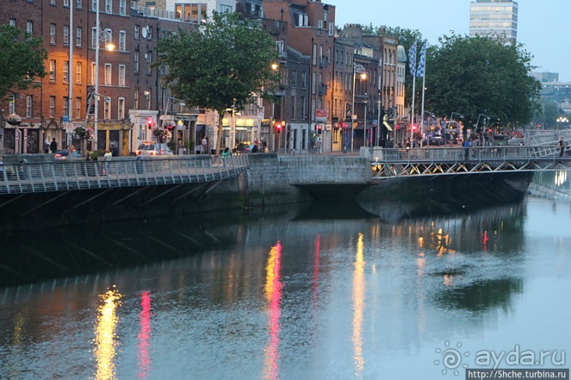 Сумерки на берегах реки Liffey