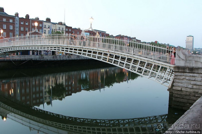 Сумерки на берегах реки Liffey