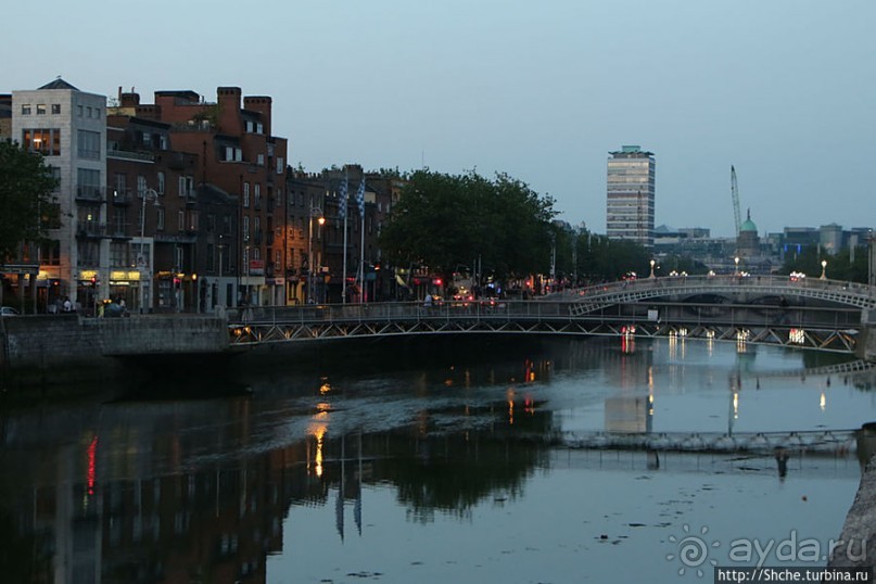 Сумерки на берегах реки Liffey
