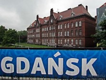 Куда ты, тропинка, меня завела...