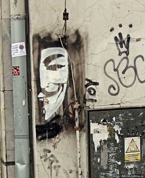 Куда ты, тропинка, меня завела...