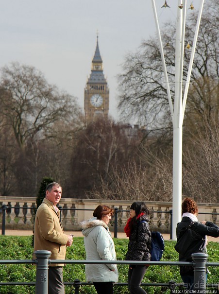 Облом у Букингемского дворца, или по улице коней водили
