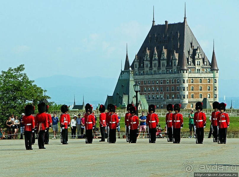 По плацу козла водили