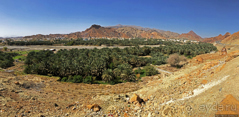 Fanja — первый город-оазис, встреченный нами в Омане