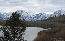 Альбом отзыва "Озеро Jackson и горная гряда Teton, 120 км по пути в Джексон"