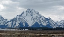 Альбом отзыва "Озеро Jackson и горная гряда Teton, 120 км по пути в Джексон"