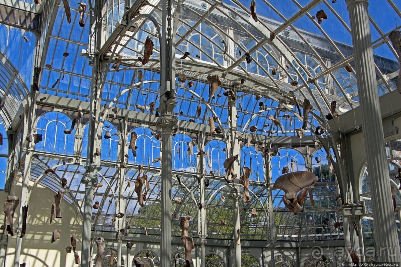 Первое апреля в парке Ретиро. Уже