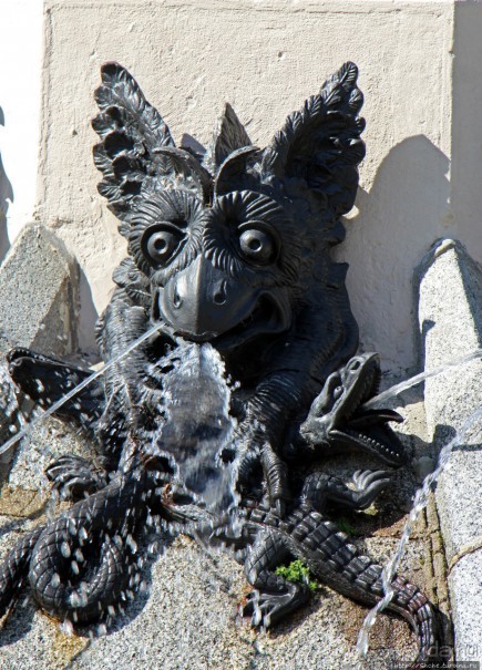 Первое апреля в парке Ретиро. Уже