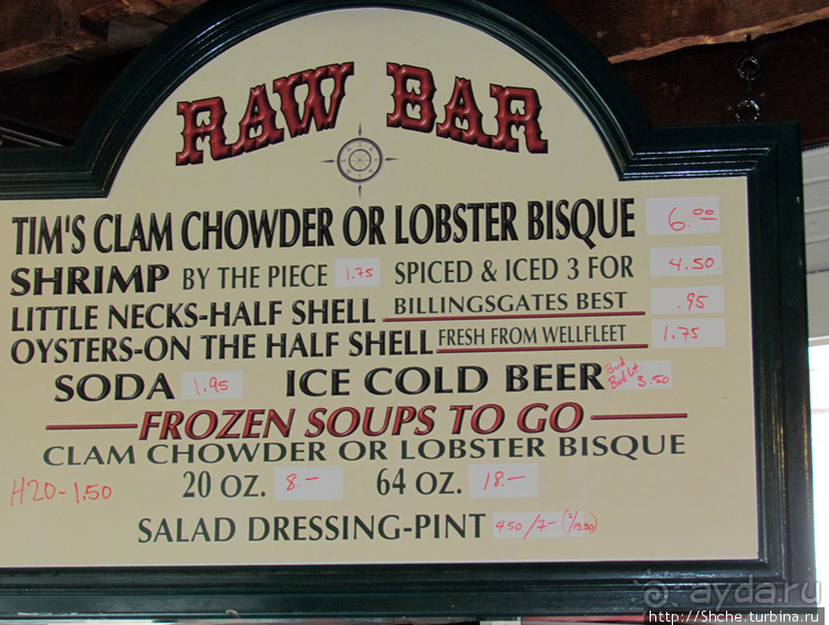 Свежие устрицы и крабы с лобстерами на мысе Кейп-Код