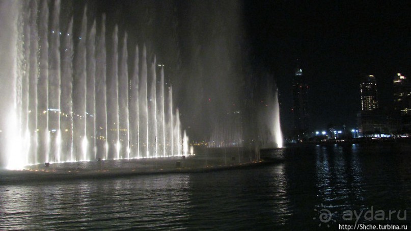 Дубайский хит. Свето-музыкальное шоу фонтанов ночью