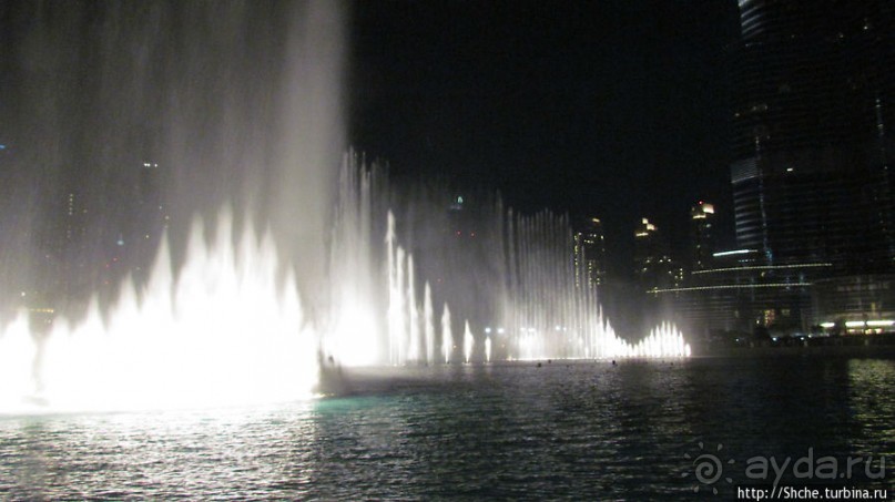 Дубайский хит. Свето-музыкальное шоу фонтанов ночью