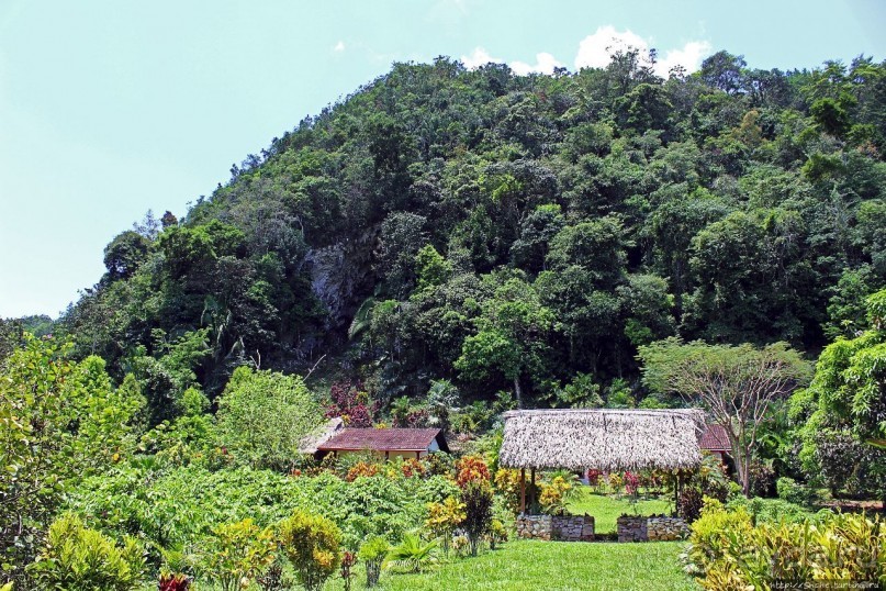 "Священный рай Гватемалы", или "Пространство вне Времени"