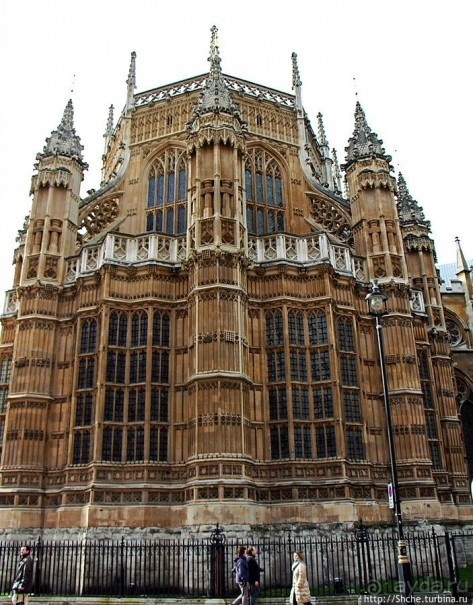 Дворец Парламента Великобритании и знаметитый Биг Бен