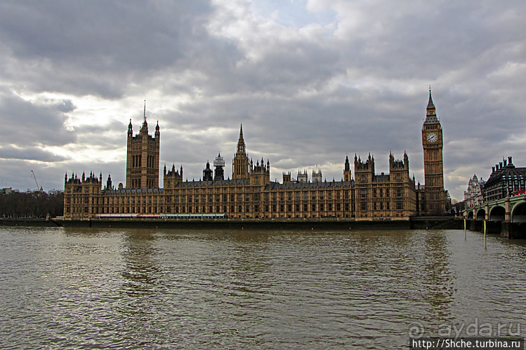 Дворец Парламента Великобритании и знаметитый Биг Бен