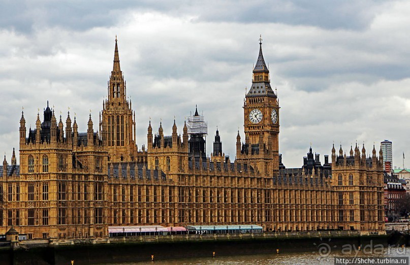 Дворец Парламента Великобритании и знаметитый Биг Бен