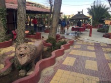 Все, чтобы европеец почувствовал себя удовлетворенным