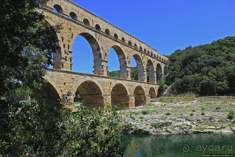 Альбом отзыва "Акведук Пон-дю-Гар — технический и художественный шедевр"