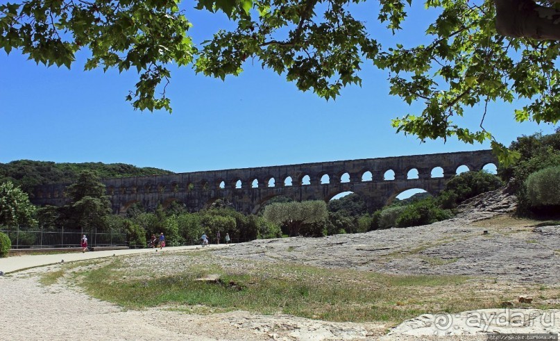 Акведук Пон-дю-Гар — технический и художественный шедевр
